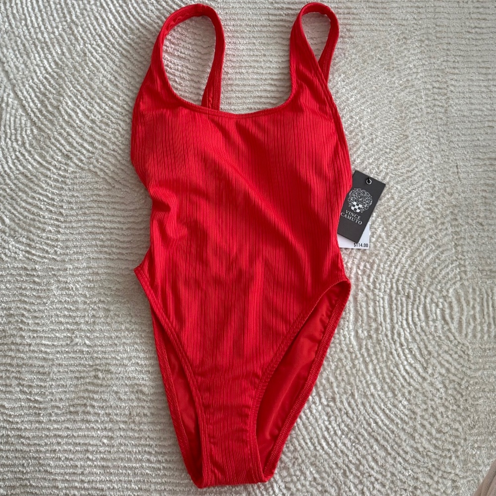 Vince Camuto One Piece Swimsuit Red Sz 6